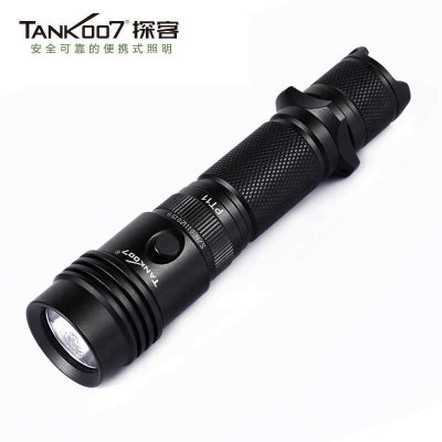 TANK007戰(zhàn)術(shù)鋁合金手電筒超亮遠(yuǎn)射進(jìn)口LED充電防水正品PT11